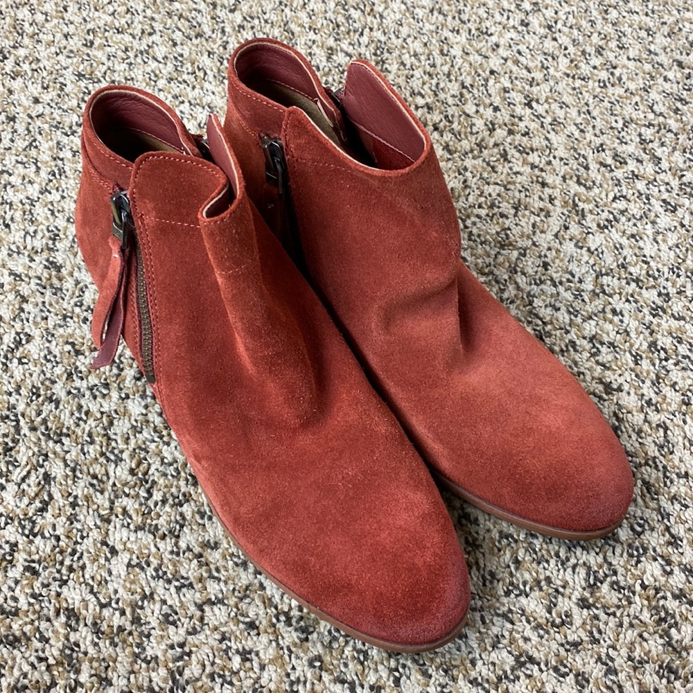 Sam Edelman Rust Red Packer Suede Ankle Bootie - Picture 2 of 10